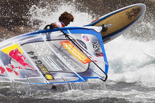 Koster heads out - PWA Tenerife World Cup 2011 Day 3 ©  John Carter / PWA http://www.pwaworldtour.com